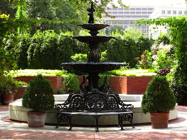 Smithsonian Fountain